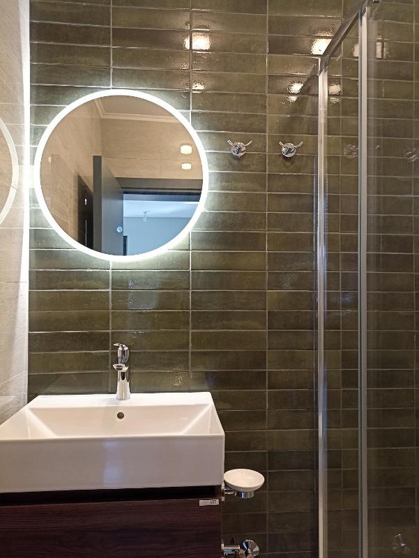 Vibrant BayView Apartment Kotor - image 5
