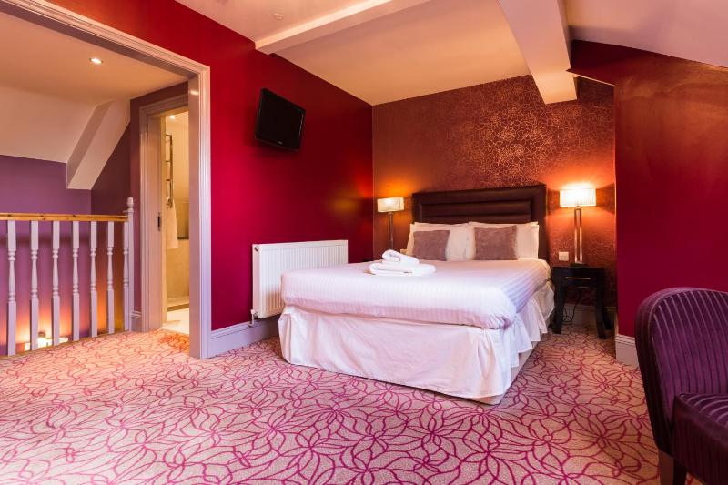 Executive Double Room image 4