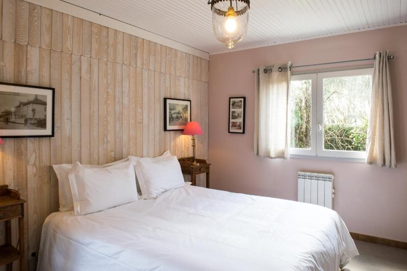 Double Room image 1