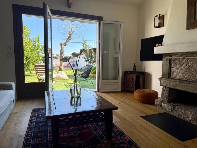 Maison Piscine Jardin Parking - image 12
