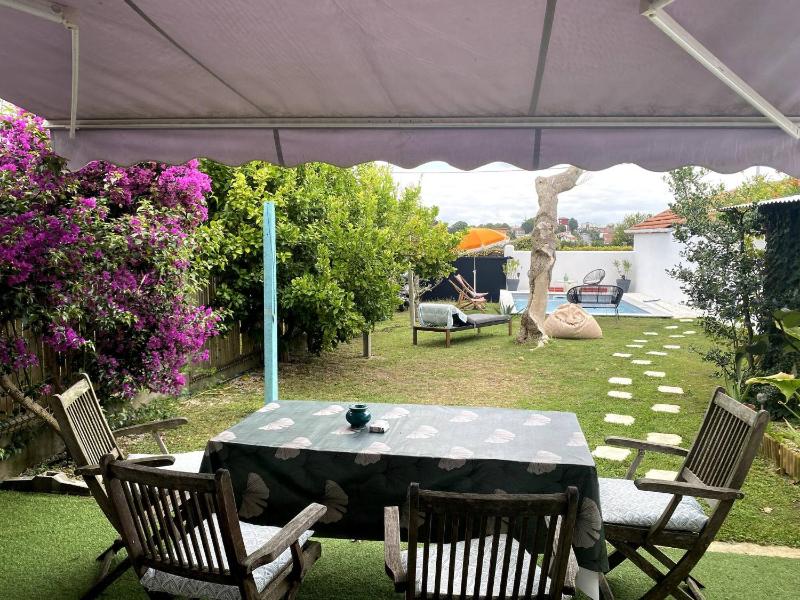 Maison Piscine Jardin Parking - image 13