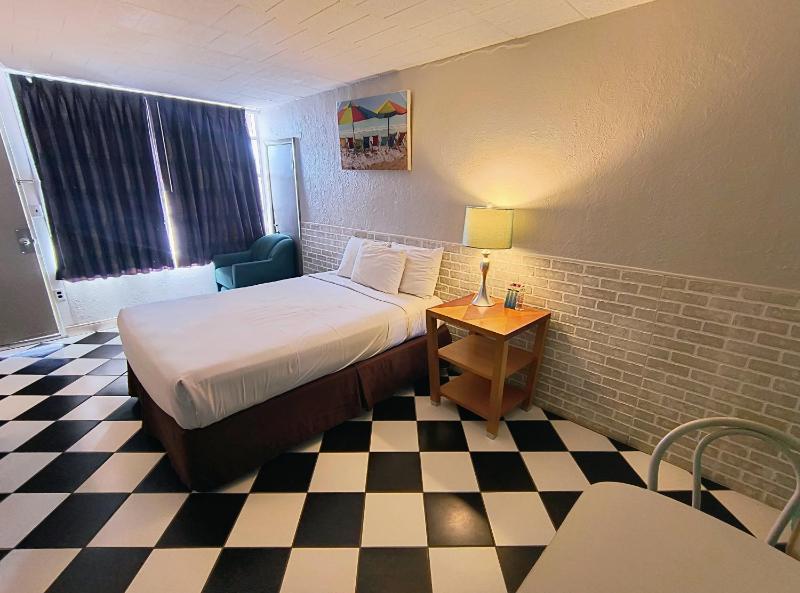Superior Queen Room image 3