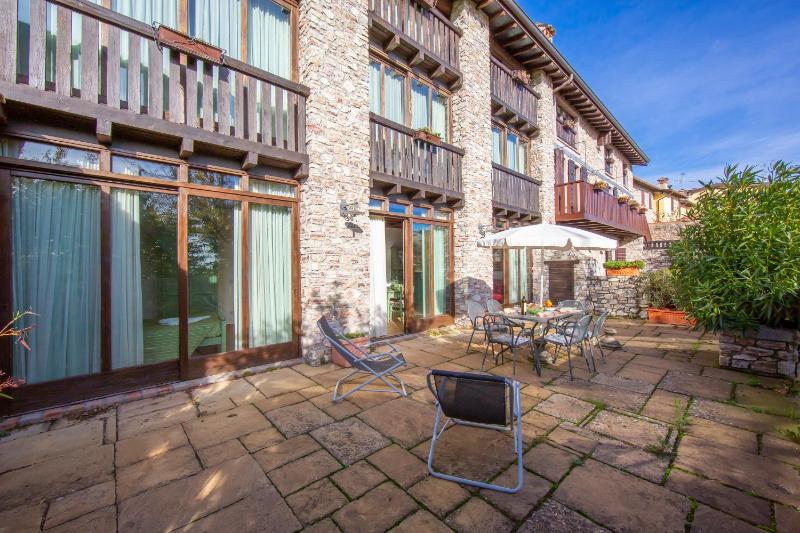Two Bedroom Apartment with Terrace image 3