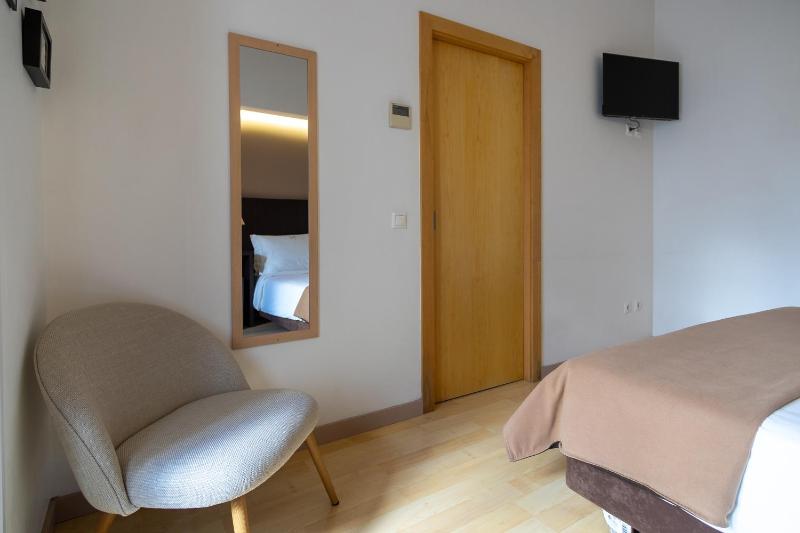 Triple Room image 1