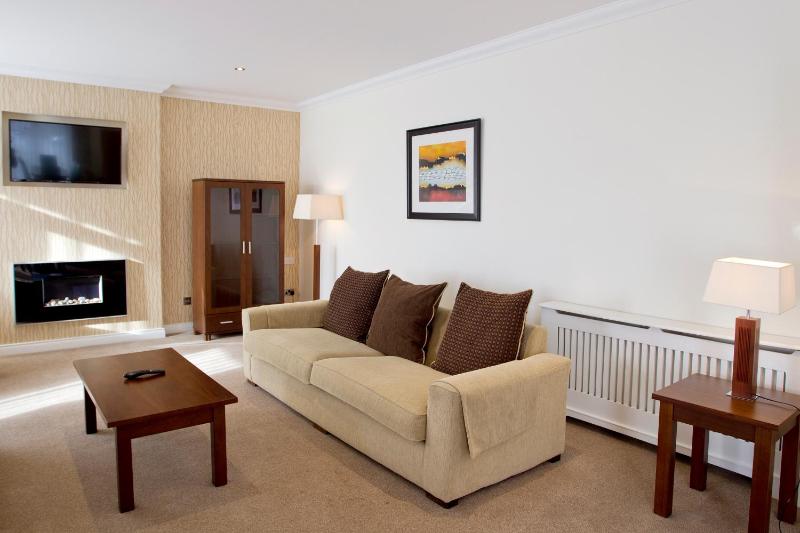 Apartment image 2