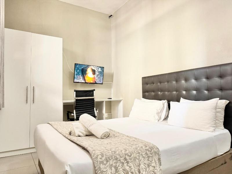 Angel Boutique Hotel - image 10