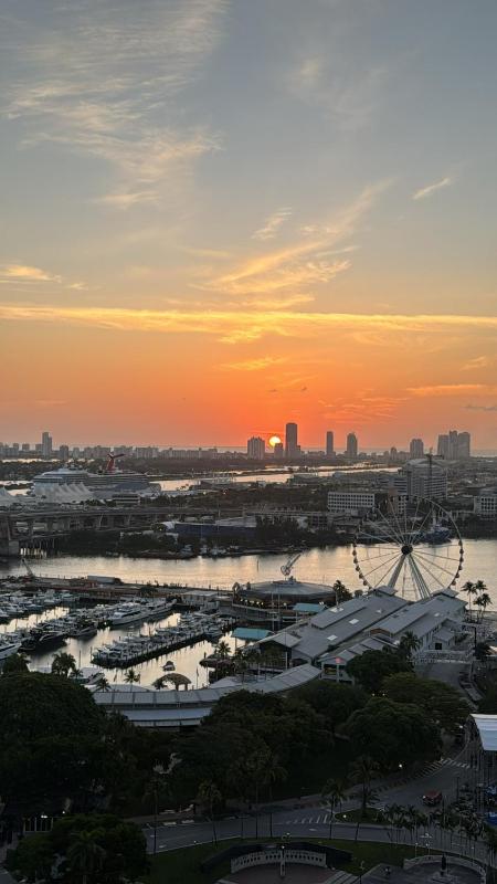 Brickell Bay View - image 3