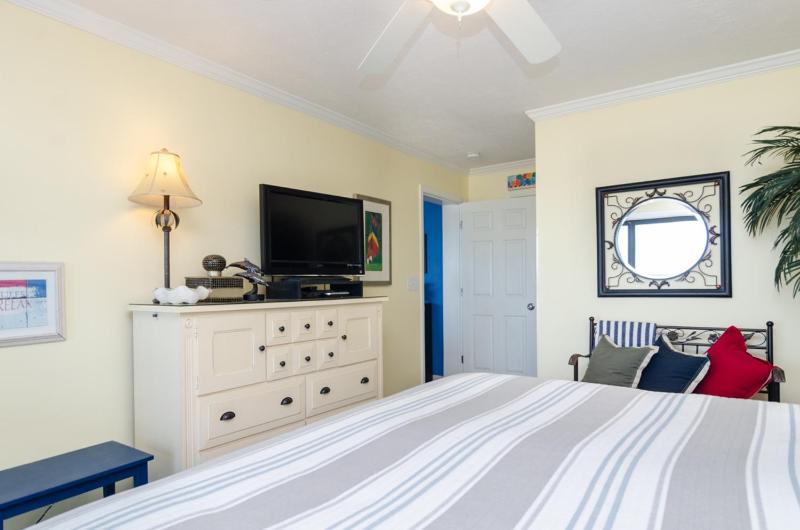 Sharpe by Bryant Real Estate - image 2