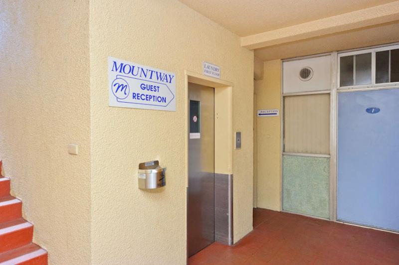 Mountway Holiday Apartments - image 9
