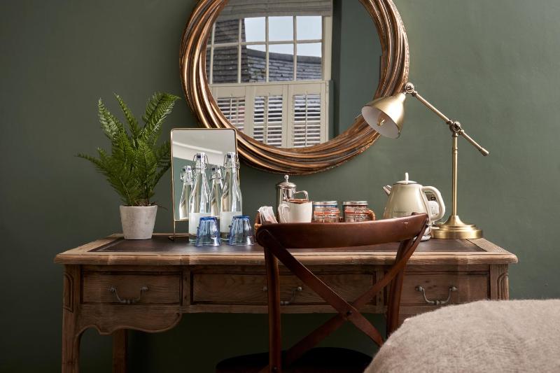 Superior Double Room image 2