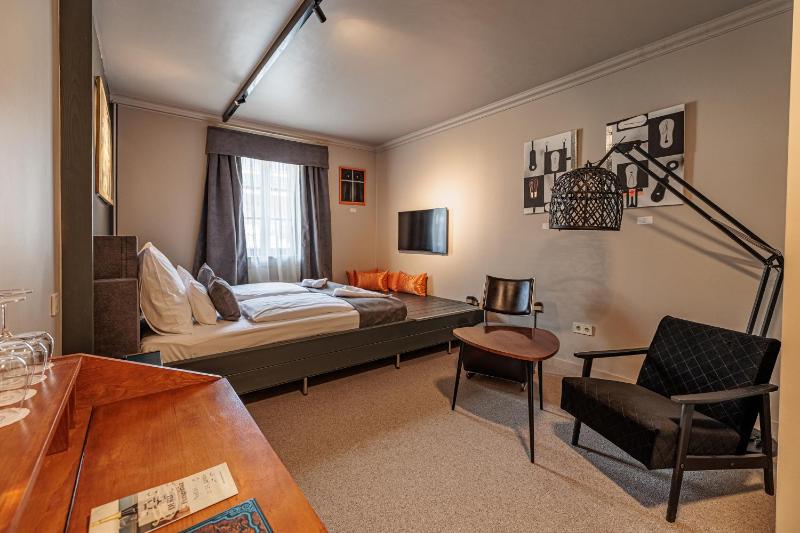 Superior Double or Twin Room image 3