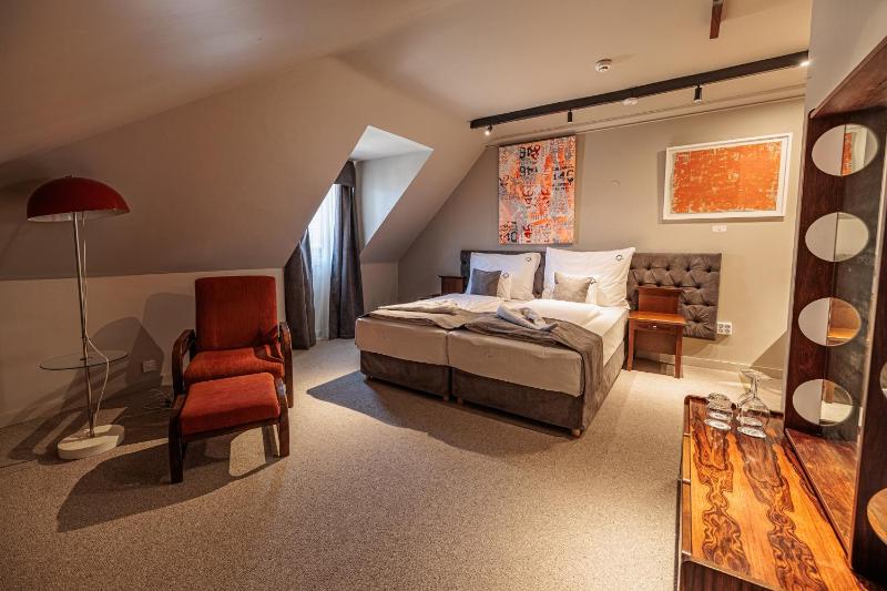 Superior Double or Twin Room image 2