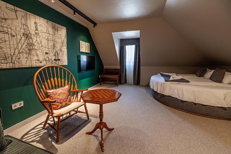 Superior Double or Twin Room image 2