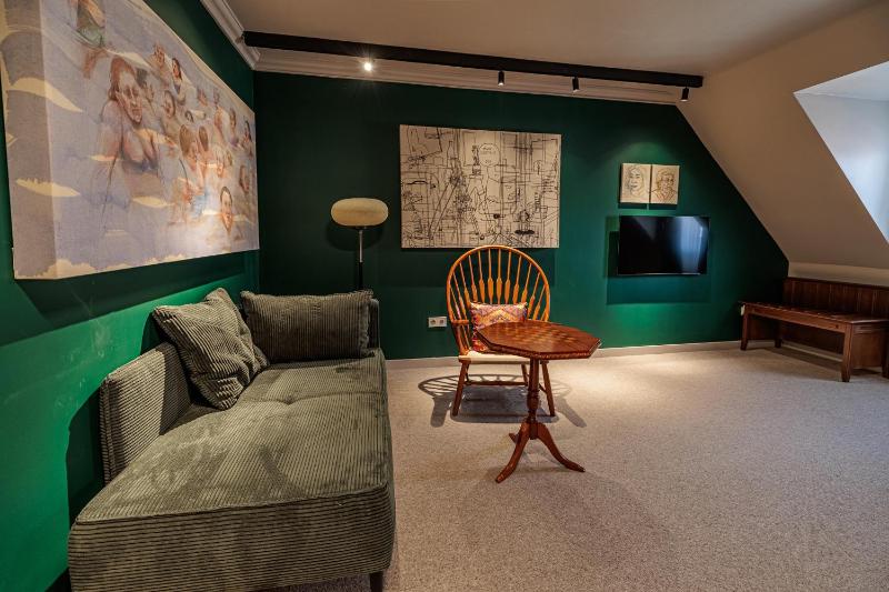 Superior Double or Twin Room image 3