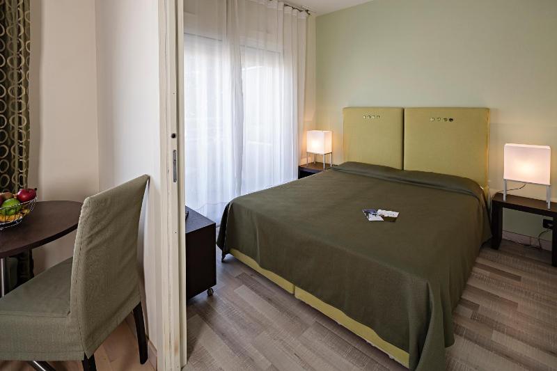 Standard Apartment image 2