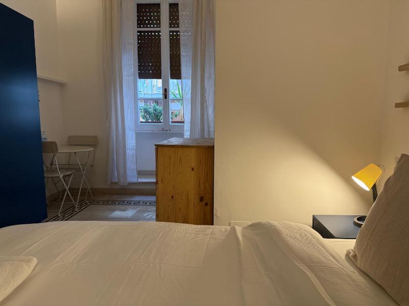 Double Room with Private Bathroom image 3