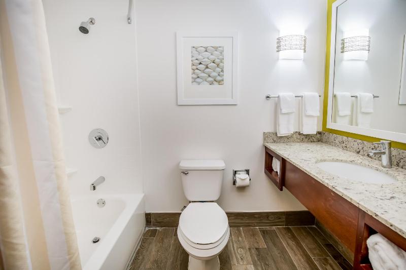 King Room image 2