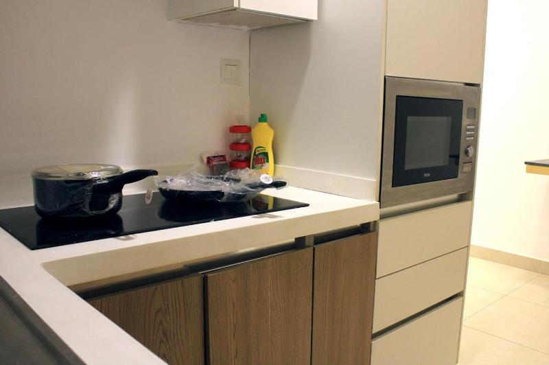 Stylish Luxury Apartments in Gold Crest With Shopping Mall by HBA - image 15