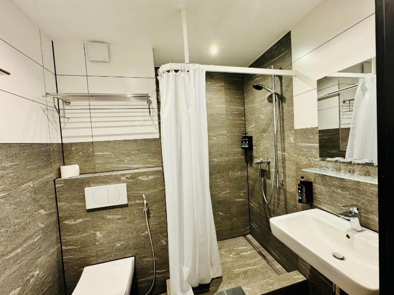 Hotel Toscana - image 8