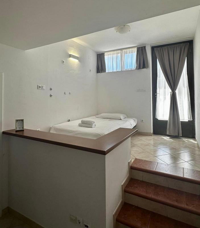 Two-Bedroom Apartment with Terrace and Sea View image 1