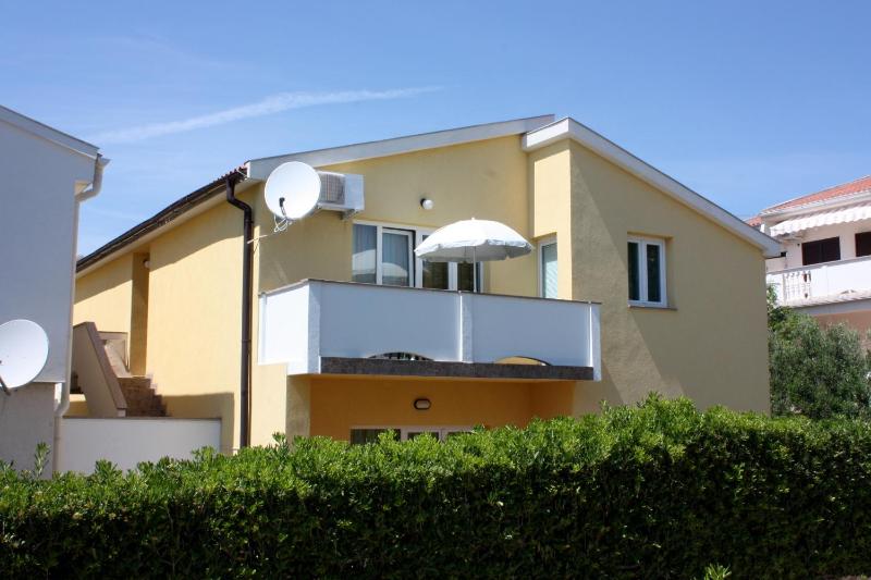 Apartment Smith near beach - image 19