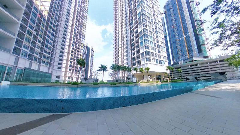 Up to 8 Pax I-City ISoho FREE WIFI 50