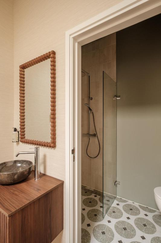 Triple Room image 2