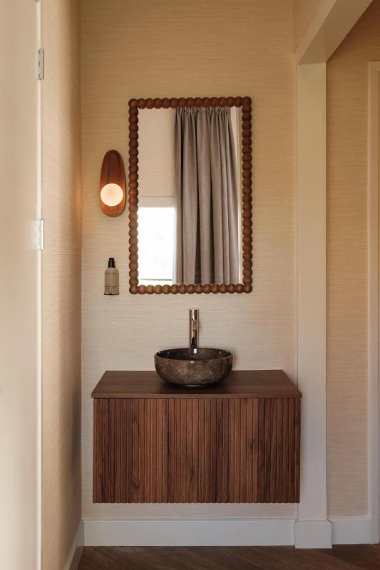 Cozy Double Room image 3