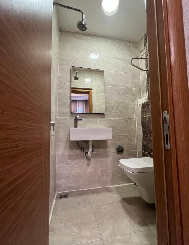 Economy Single Room image 3