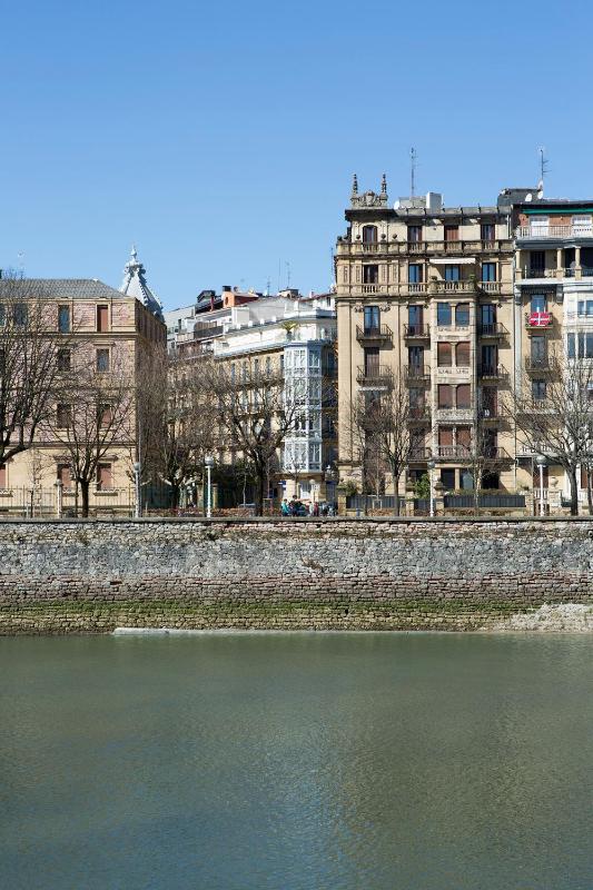 Suite with Garden View image 3