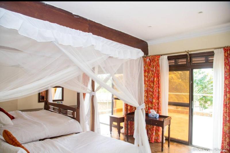 Tamasha luxury villa - image 9