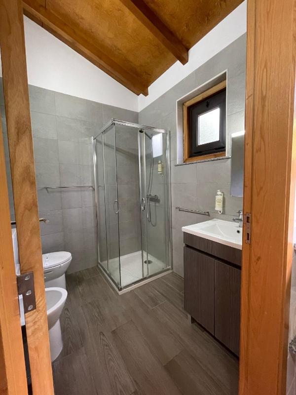 Bungalow image 2