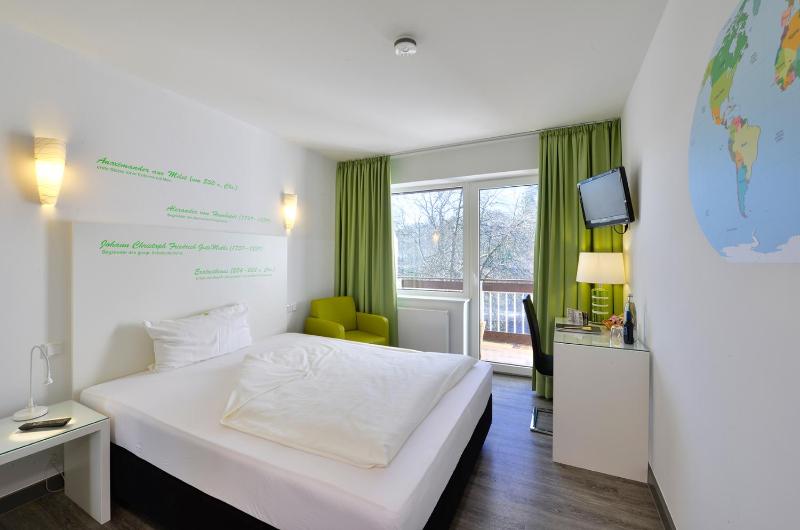 Single Room in Annex image 1