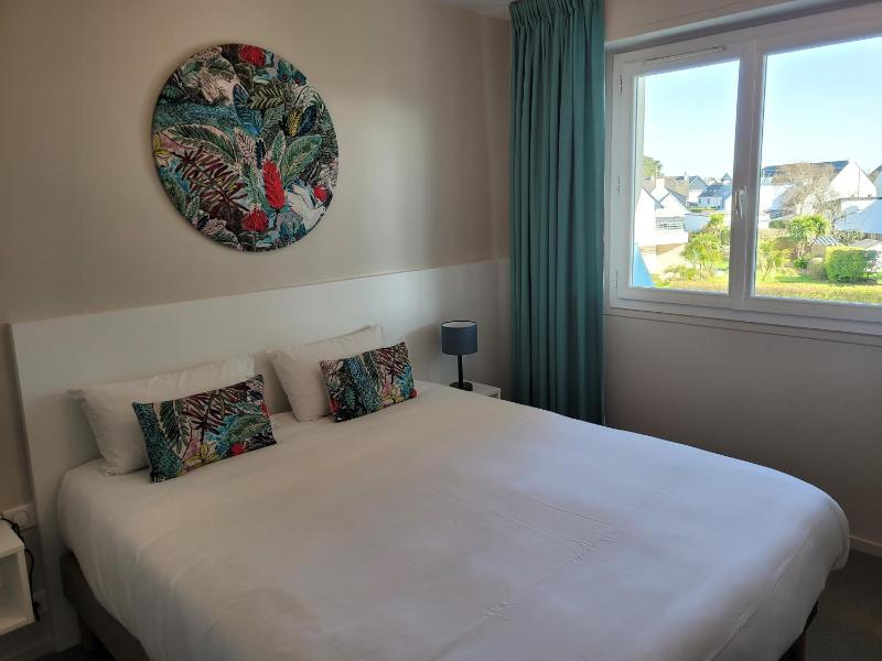 Double Room Garden Side image 1