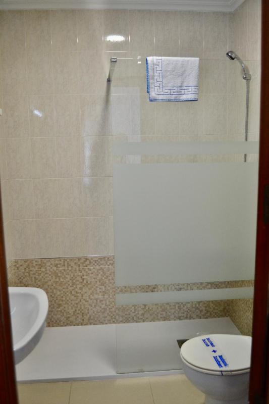 Triple Room image 2