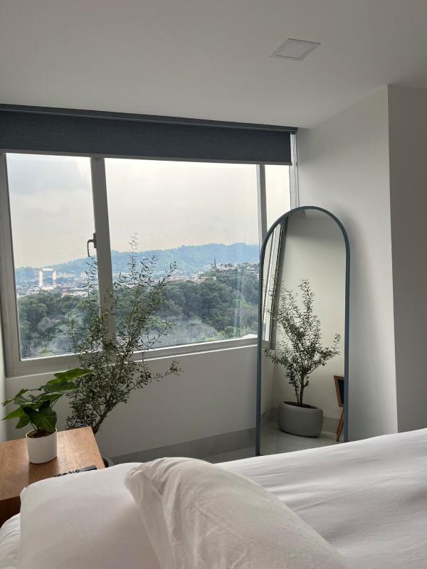 Luxury Comfort Parking - image 3