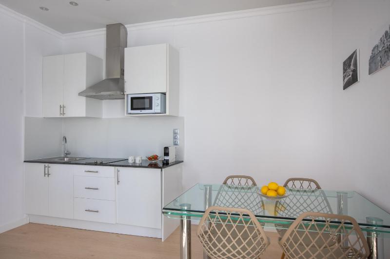 Apartamentos Senabre Palais - image 13