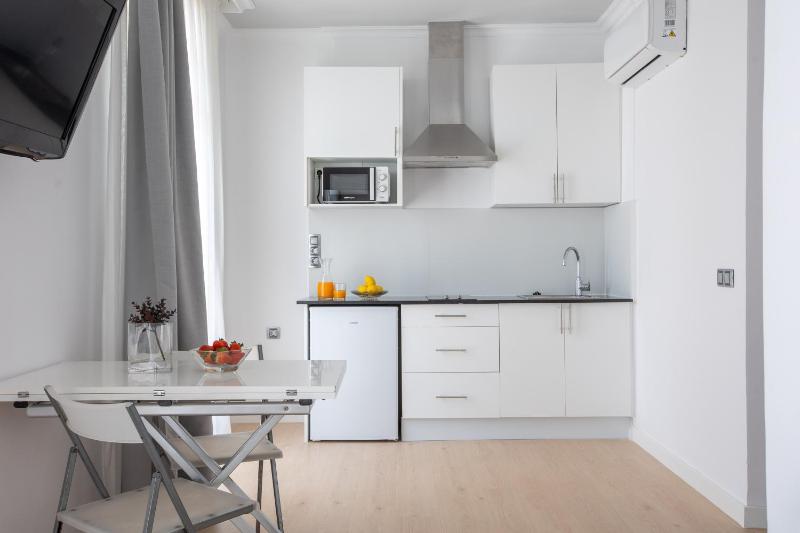 Apartamentos Senabre Palais - image 3