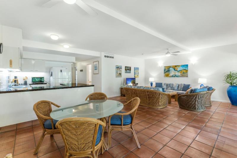 Balboa Apartments - image 8