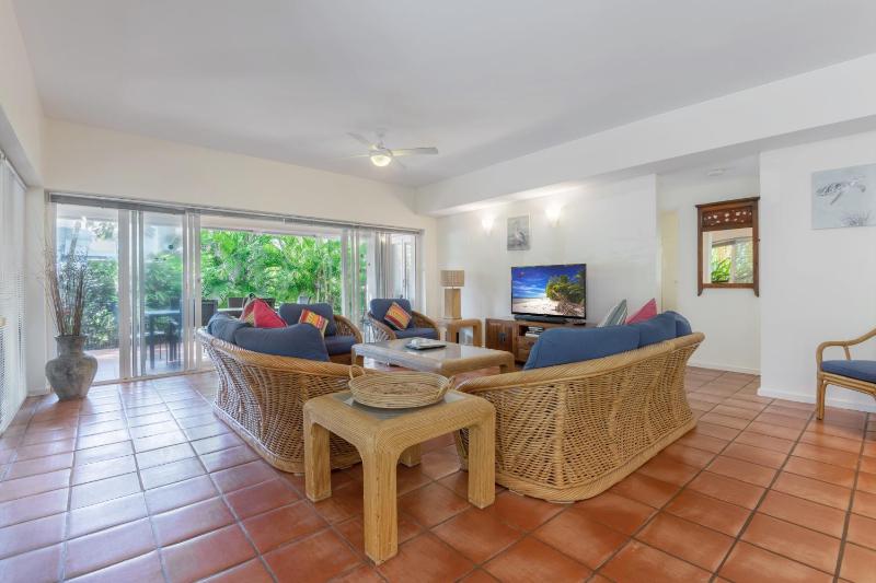 Balboa Apartments - image 15