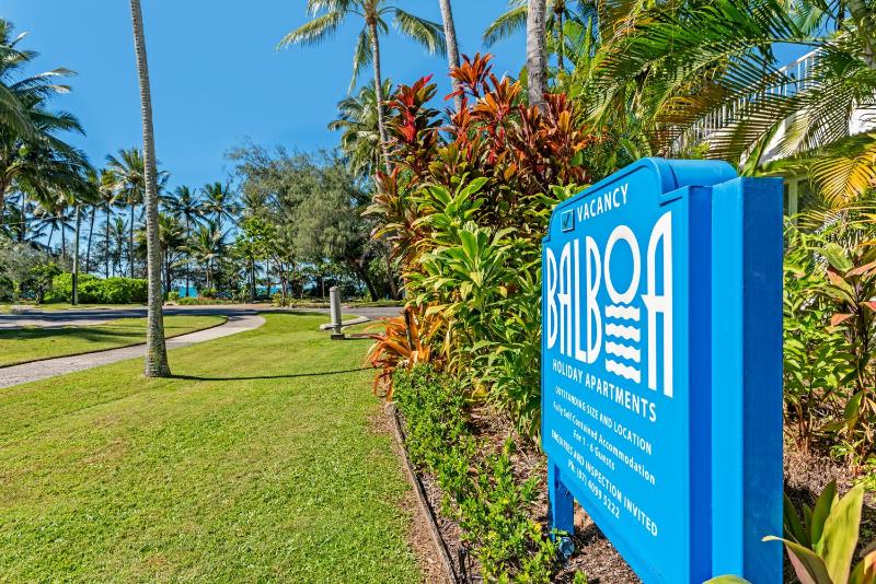 Balboa Apartments - image 18
