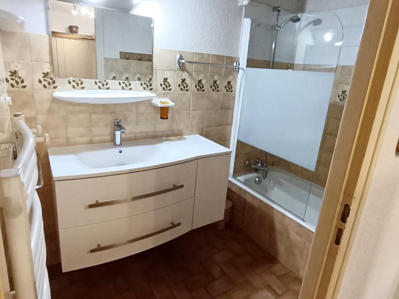 Apartment near centre Chatel with balcony - image 19