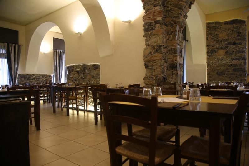 Bella Napoli Guesthouse Trattoria Pizzeria - image 6
