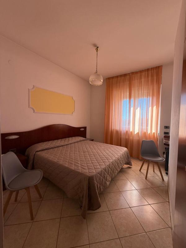 Double or Twin Room image 1