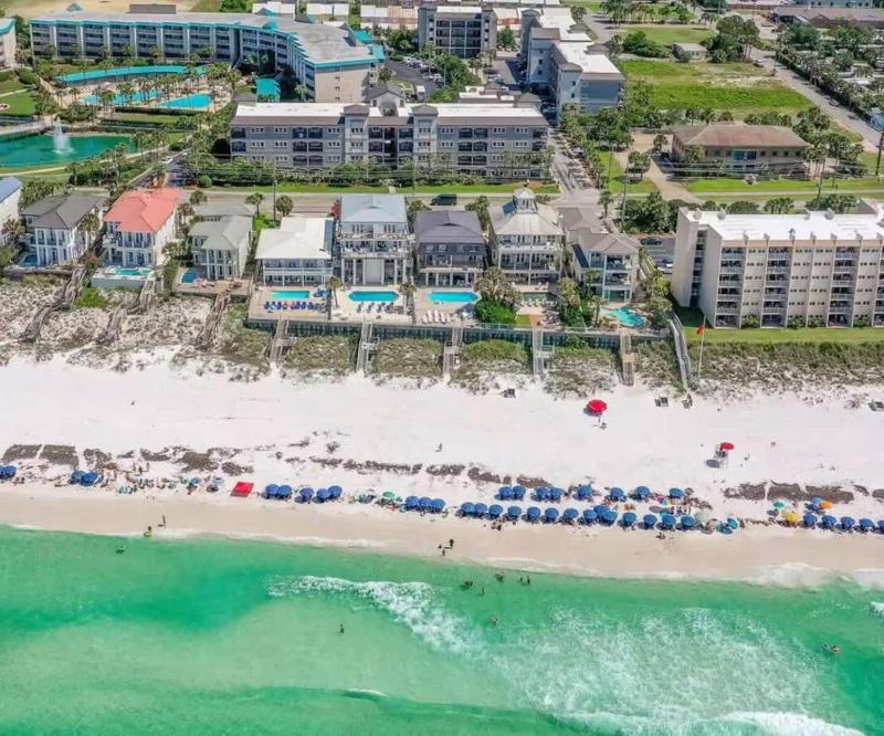 Beachside Bliss- Suite is Minutes from Beach Pool Hot Tub Near Golf - image 23