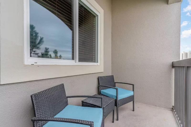 Beachside Bliss- Suite is Minutes from Beach Pool Hot Tub Near Golf - image 27