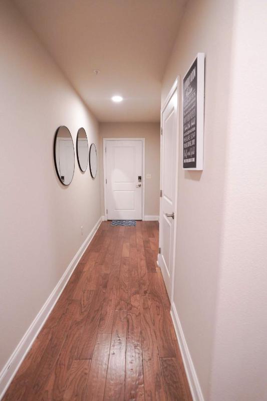 Beachside Bliss- Suite is Minutes from Beach Pool Hot Tub Near Golf - image 29