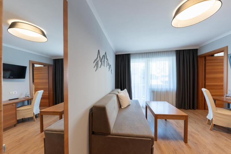 Junior Suite image 3