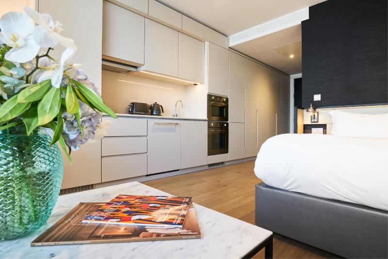 Studio Apartment image 1