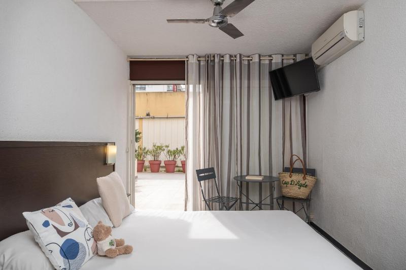 Standard Double Room Annexe image 4